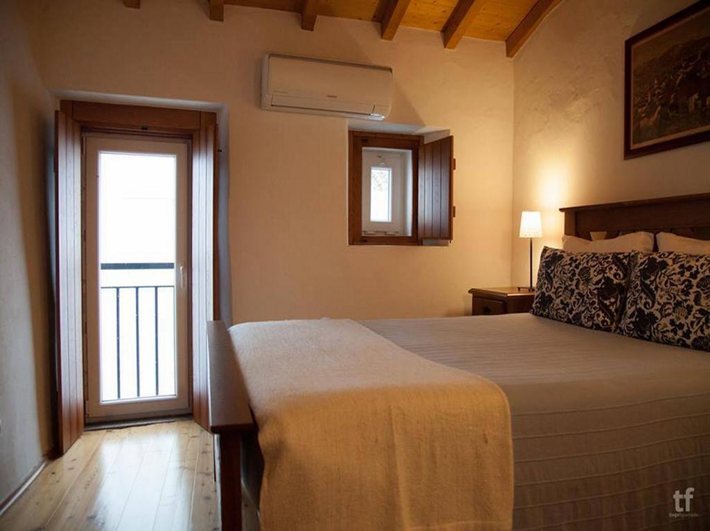 Estalagem De Marvao Bed & Breakfast Phòng bức ảnh